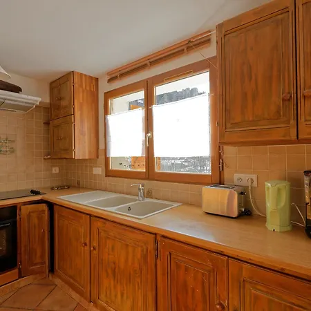 2 Pieces 4 Personnes Sud Avec Parking Et Animaux Admis Appartement *